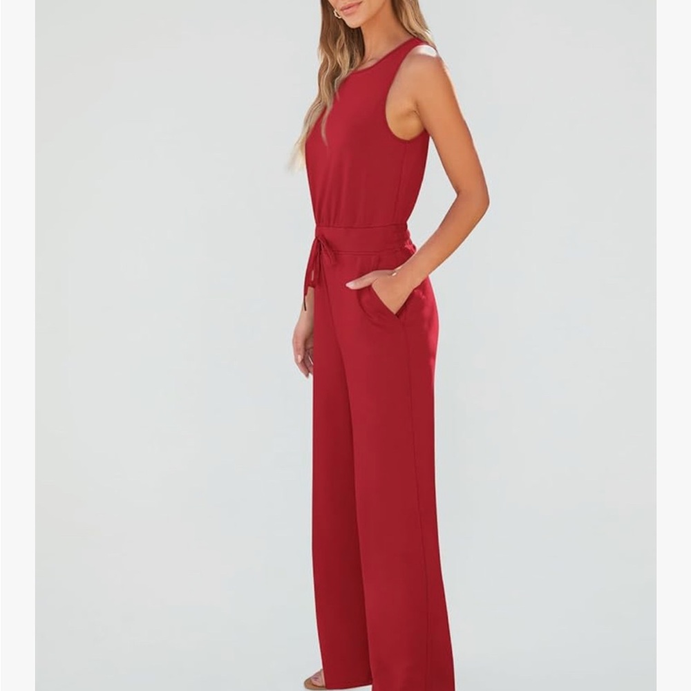 Chic Red Sleeveless Jumpsuit